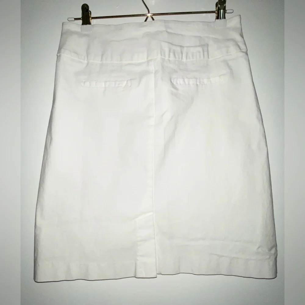 Lulu-B Women's Straight Skirt in White Size 6 stretchy Preowned comfy - Picture 5 of 13